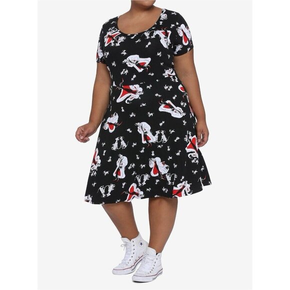 NWT Disney 101 Dalmatians Cruella De Vil Black Lace Back Dress - Size 3X - - Picture 2 of 9